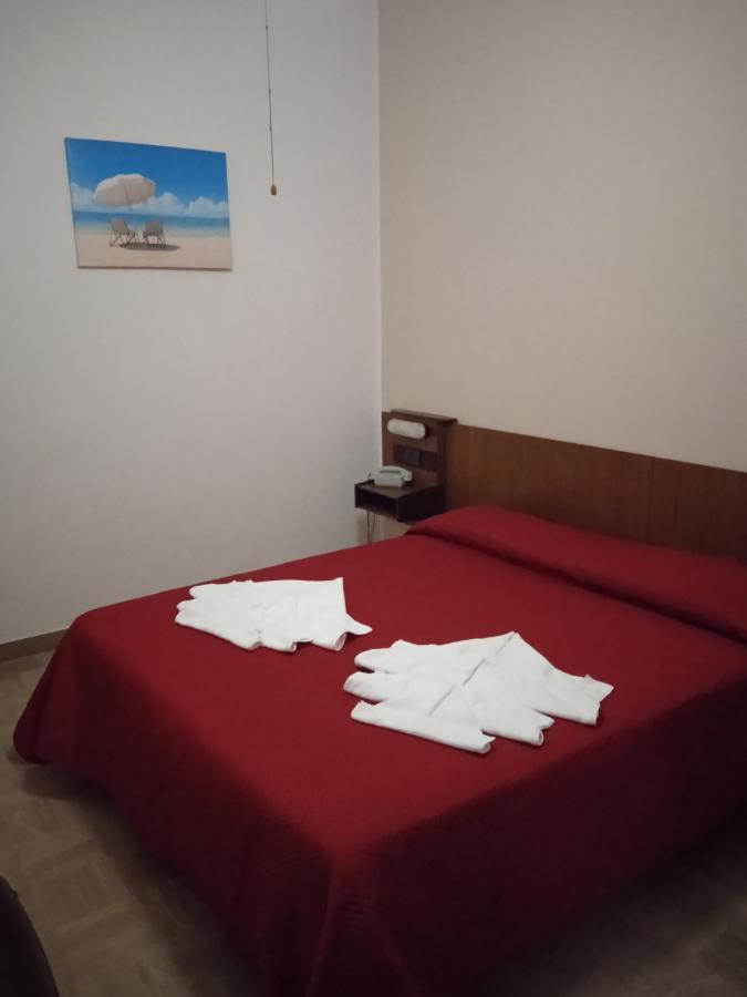Hotel Luca Rimini Extérieur photo