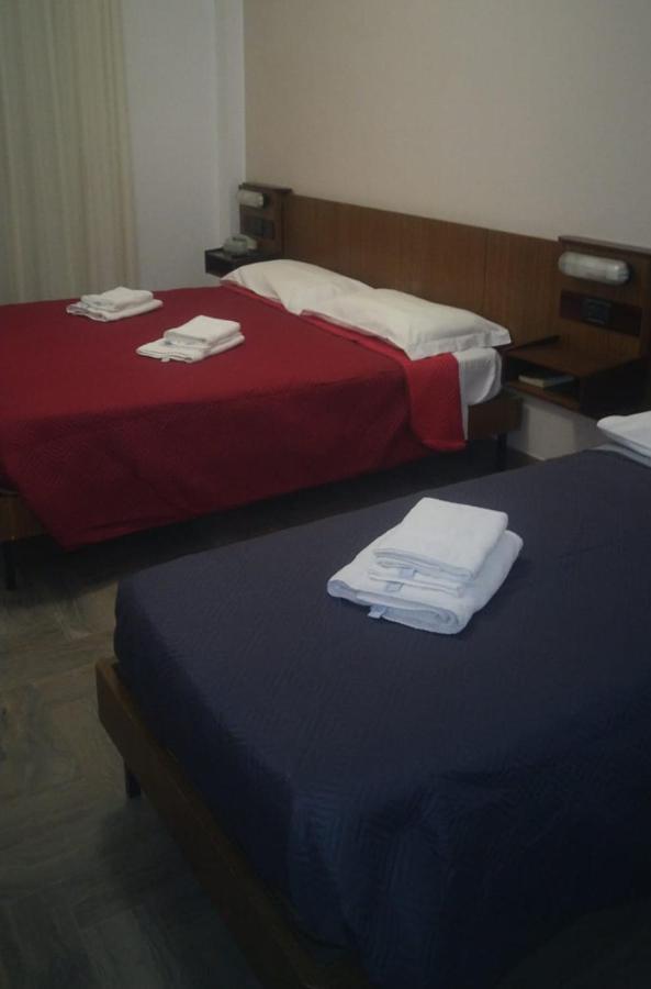 Hotel Luca Rimini Extérieur photo