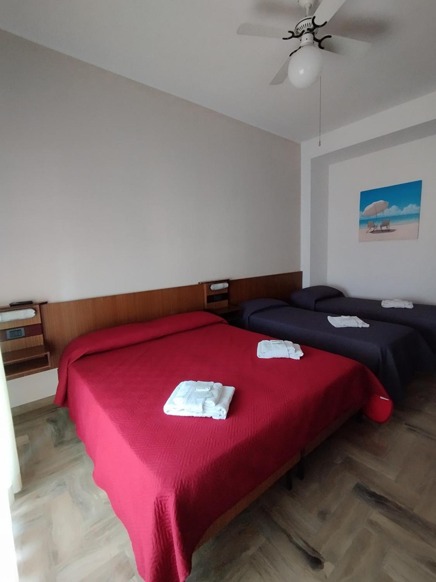 Hotel Luca Rimini Extérieur photo