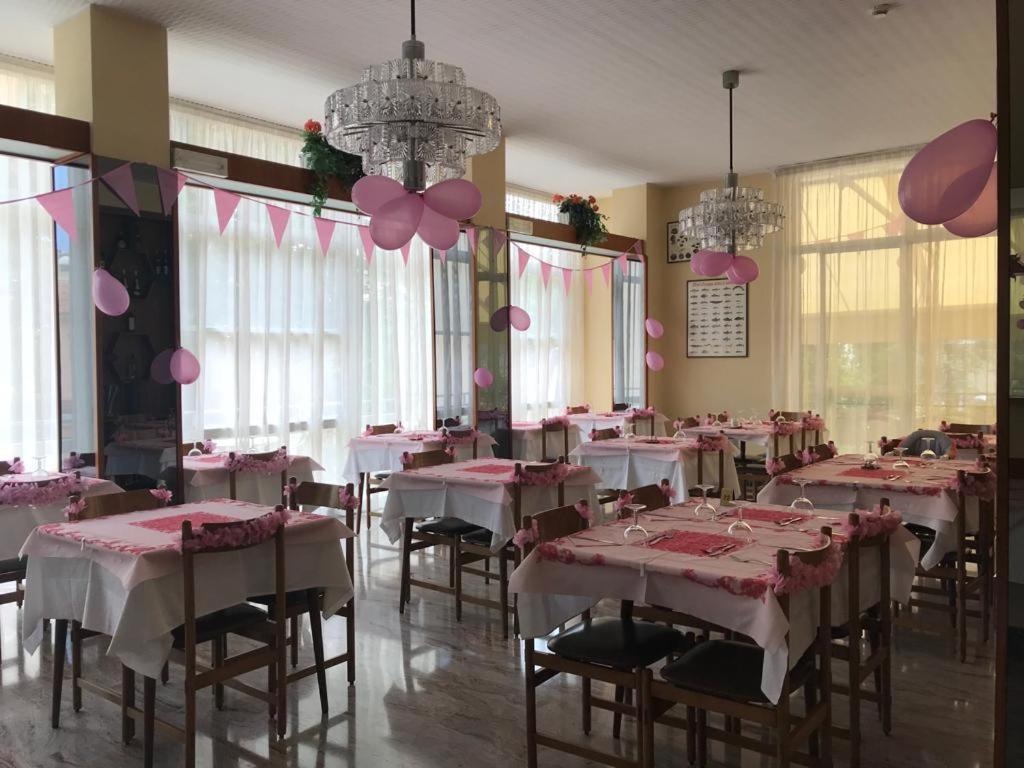 Hotel Luca Rimini Extérieur photo
