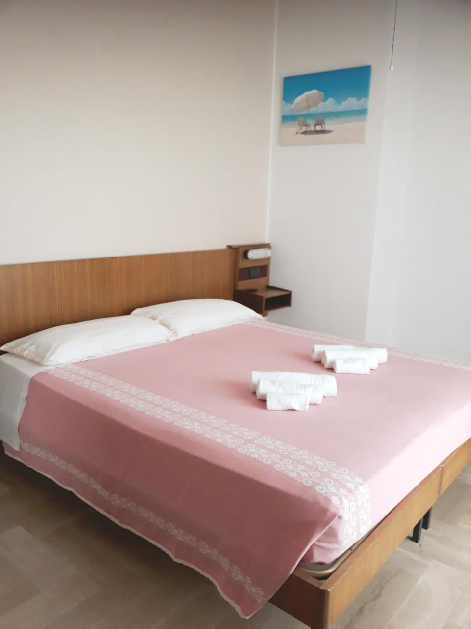 Hotel Luca Rimini Extérieur photo
